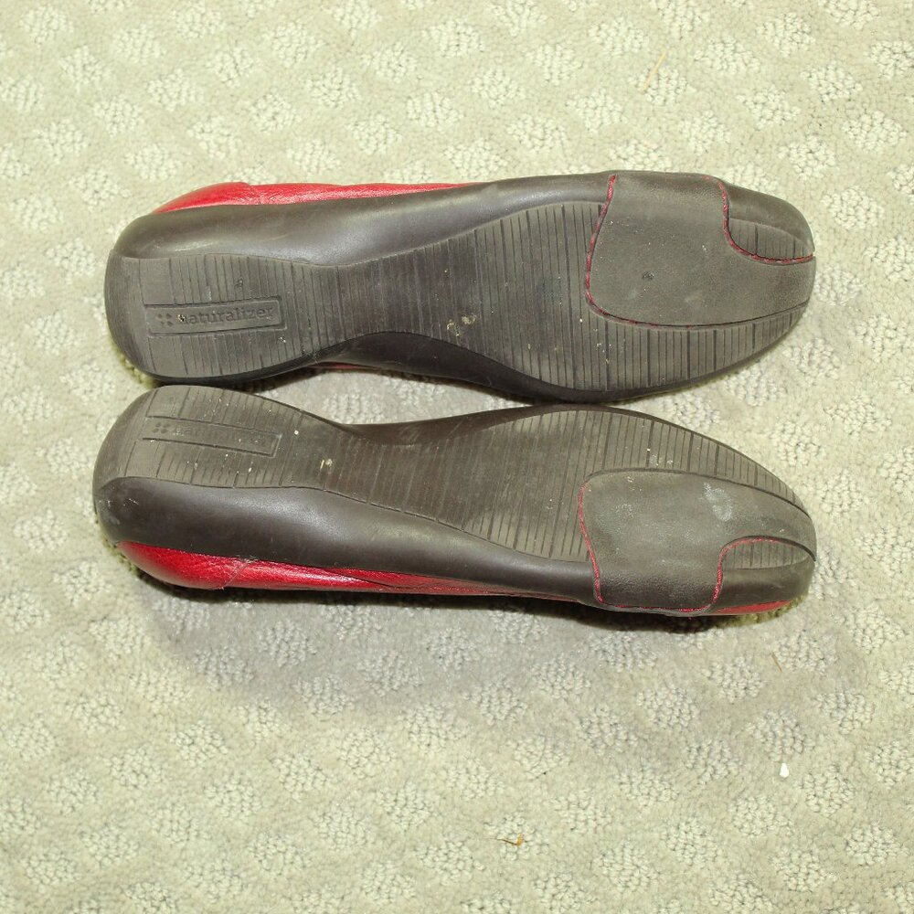 Naturalizer Red Women's Flats - Picture 6 of 6
